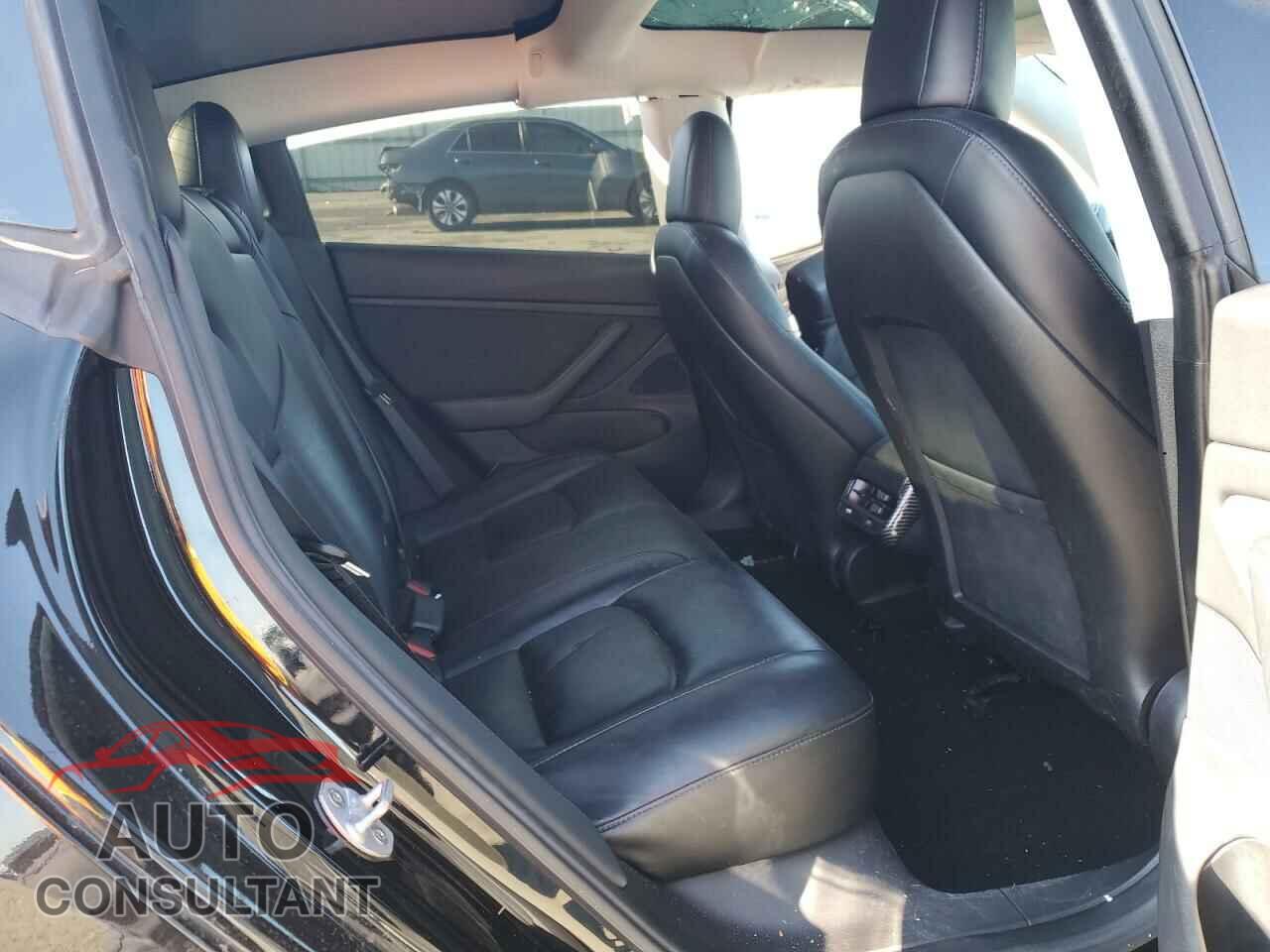 TESLA MODEL 3 2019 - 5YJ3E1EB6KF441599
