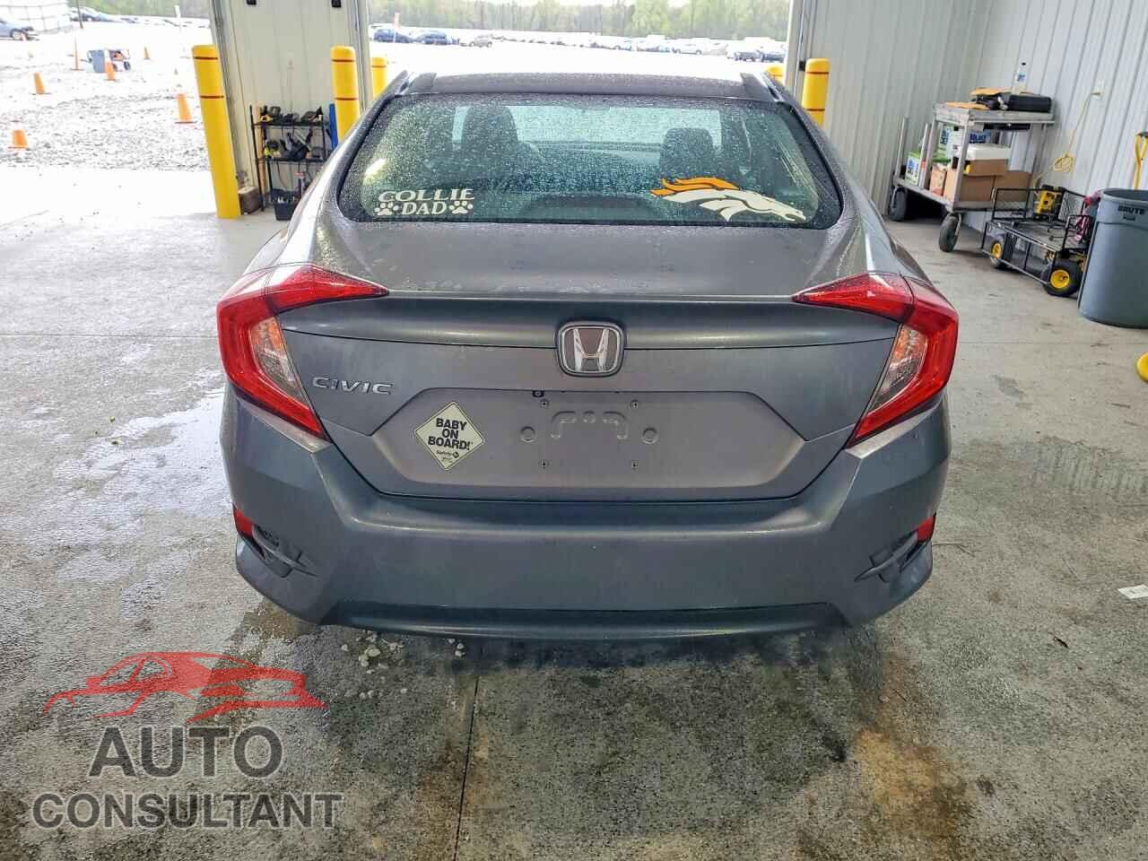 HONDA CIVIC 2017 - 19XFC2F55HE208152