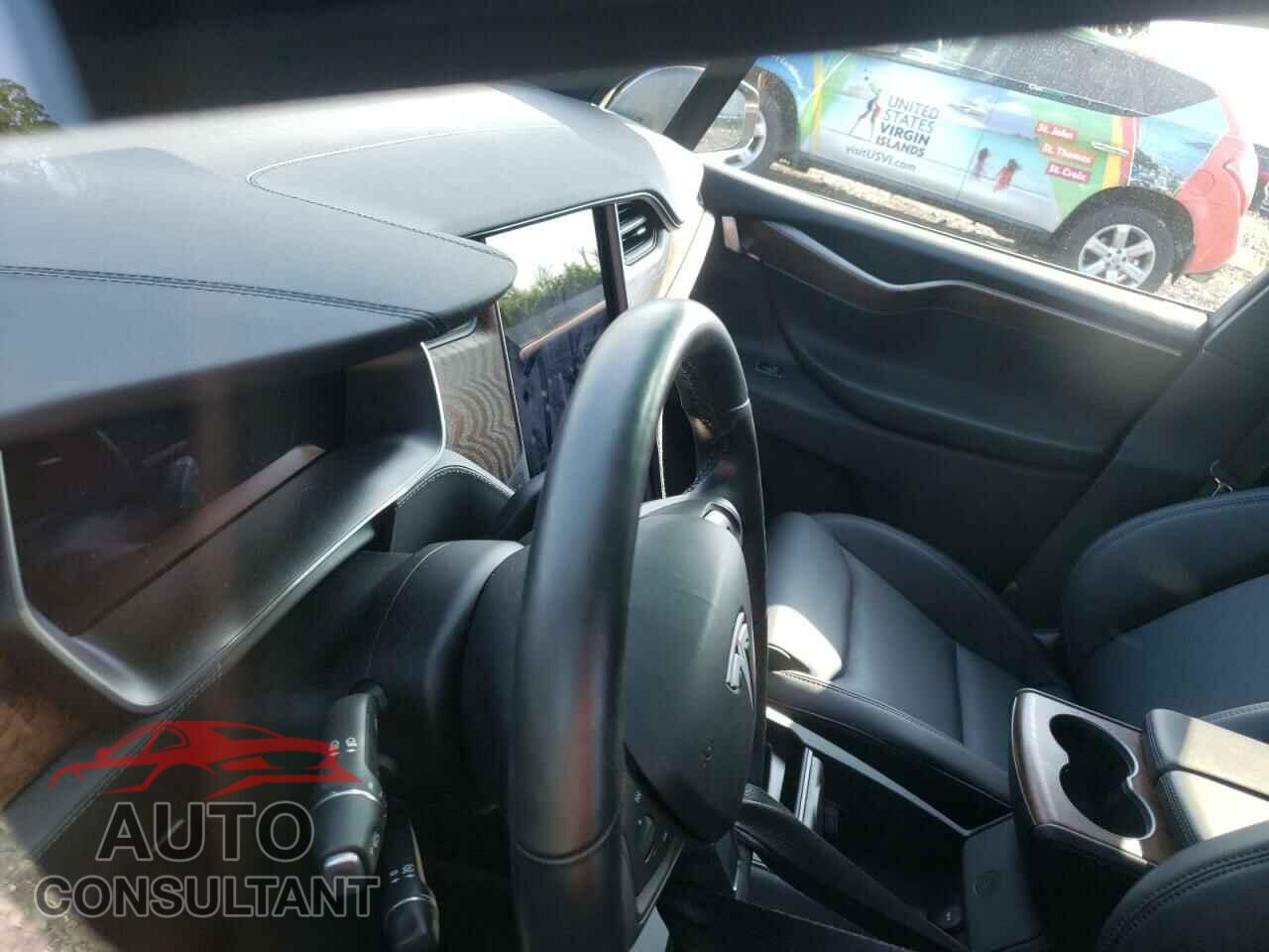 TESLA MODEL X 2021 - 5YJXCBE28MF324347