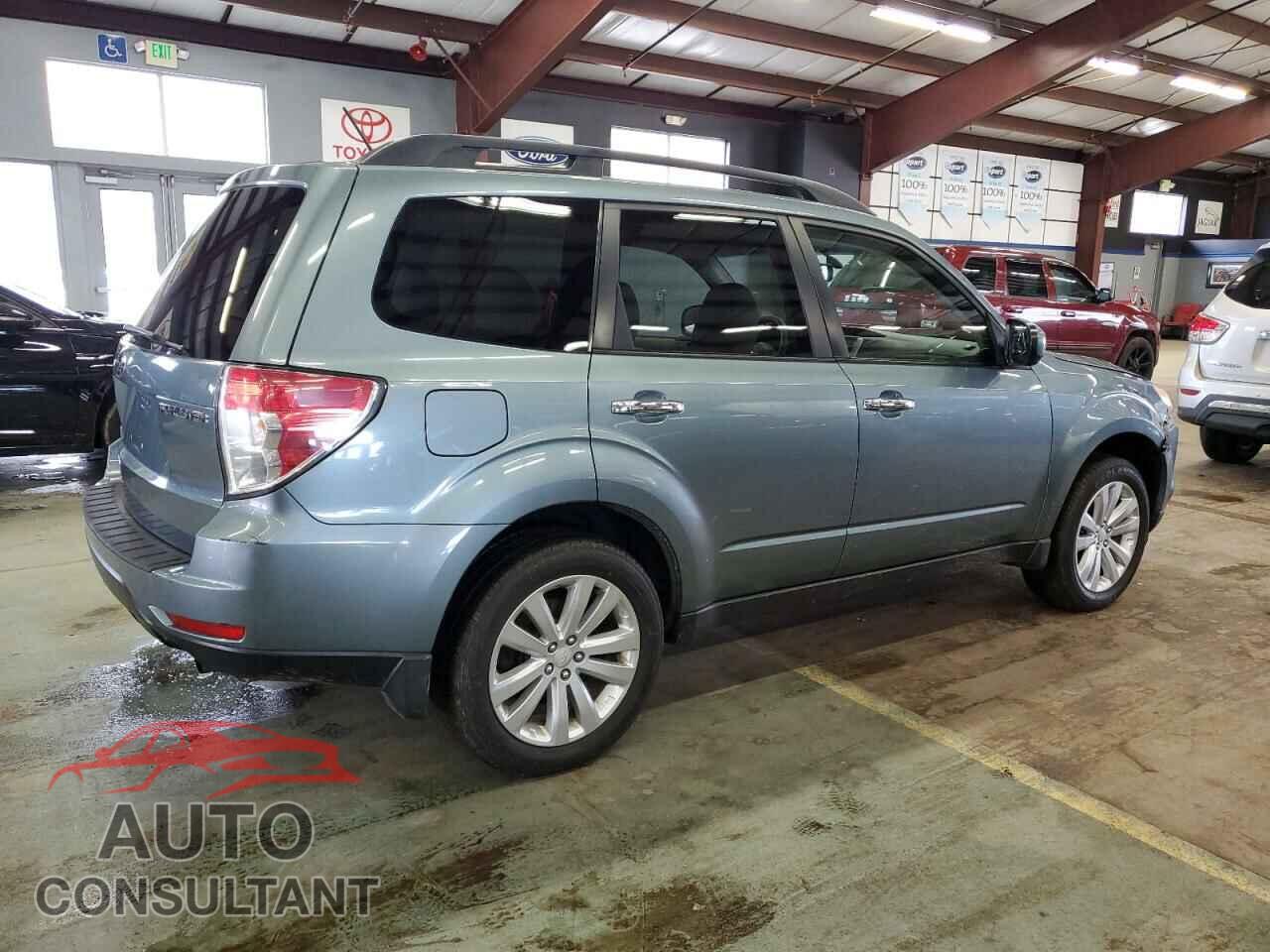 SUBARU FORESTER 2011 - JF2SHBDC1BH717644