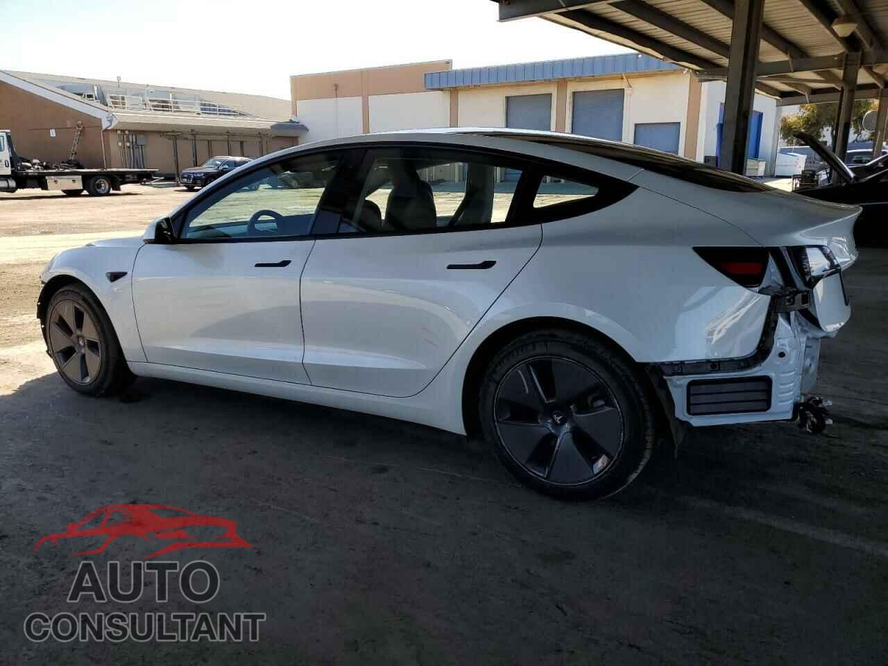 TESLA MODEL 3 2023 - 5YJ3E1EA2PF490300