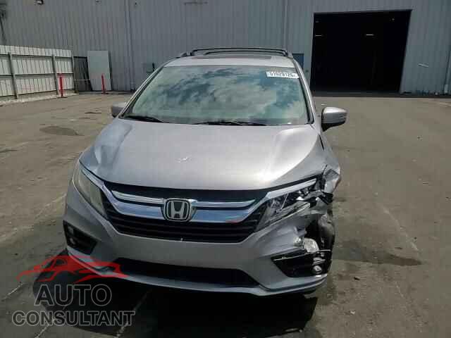 HONDA ODYSSEY 2018 - 5FNRL6H75JB039043
