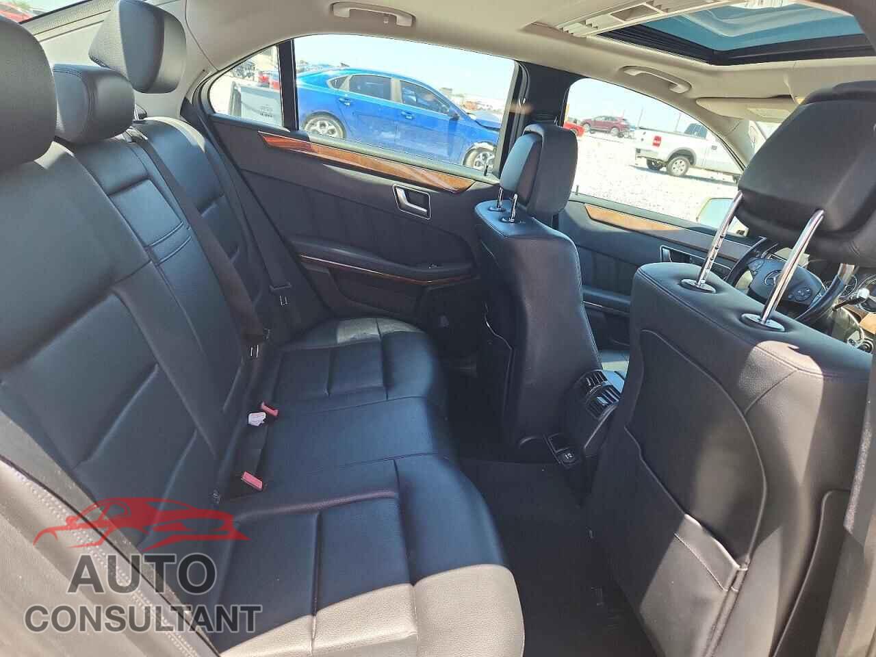 MERCEDES-BENZ E-CLASS 2012 - WDDHF8JB1CA544401