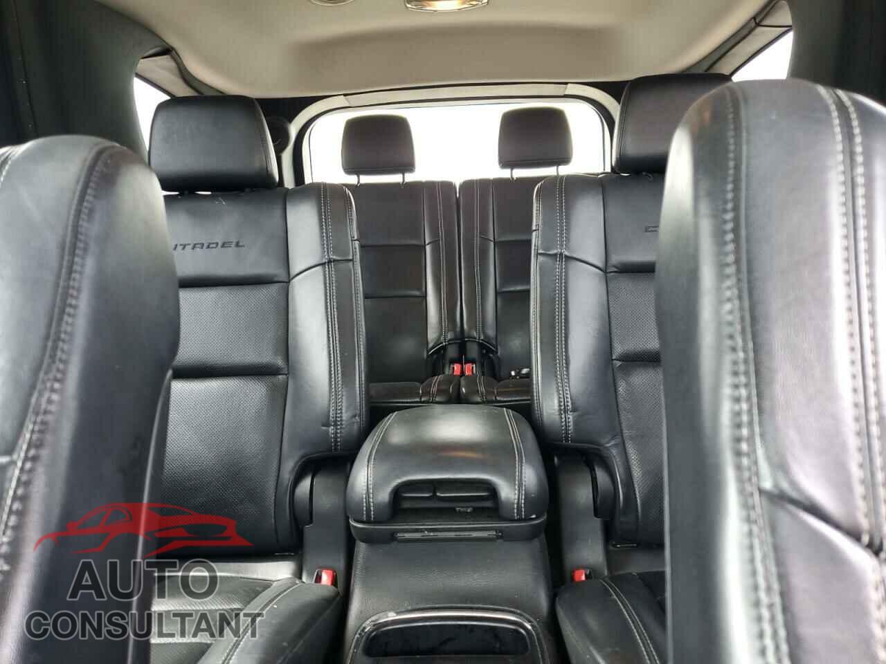 DODGE DURANGO 2013 - 1C4SDHET9DC562563