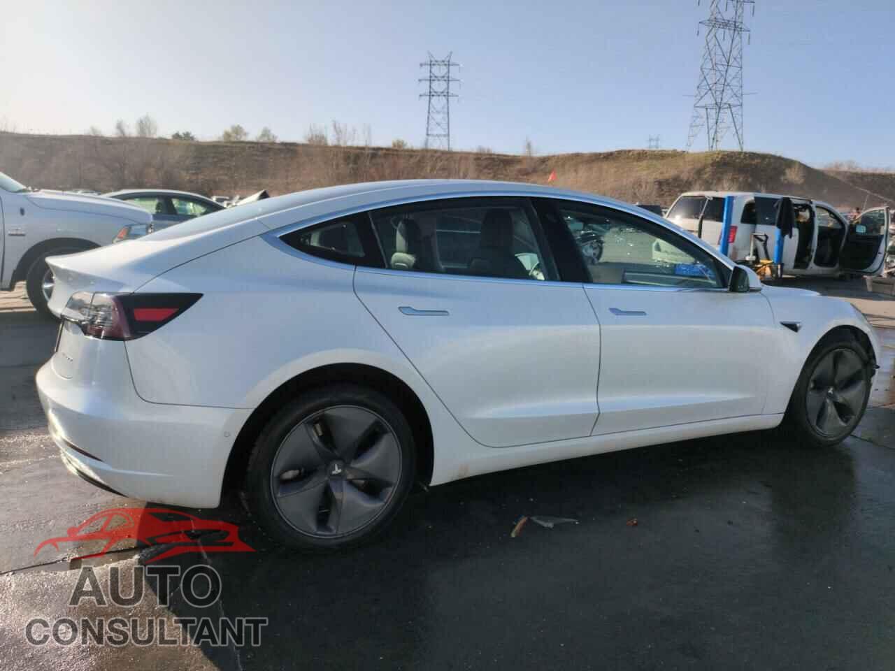 TESLA MODEL 3 2020 - 5YJ3E1EB9LF741705