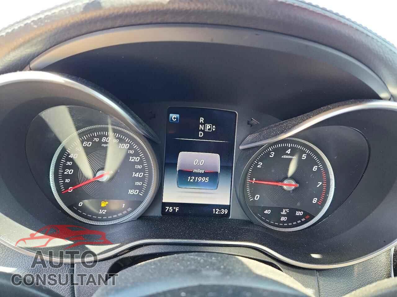 MERCEDES-BENZ C-CLASS 2015 - 55SWF4KB8FU007740