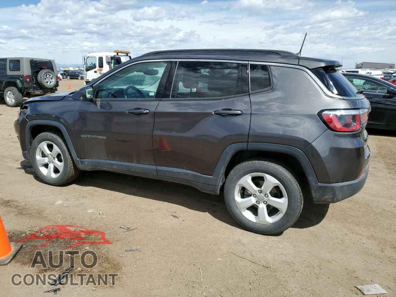 JEEP COMPASS 2018 - 3C4NJDBB1JT481101