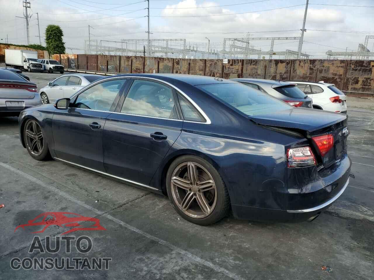 AUDI A8 2011 - WAUAVAFD3BN002141