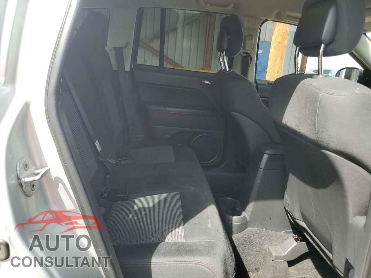 JEEP COMPASS 2011 - 1J4NF1FB6BD263831
