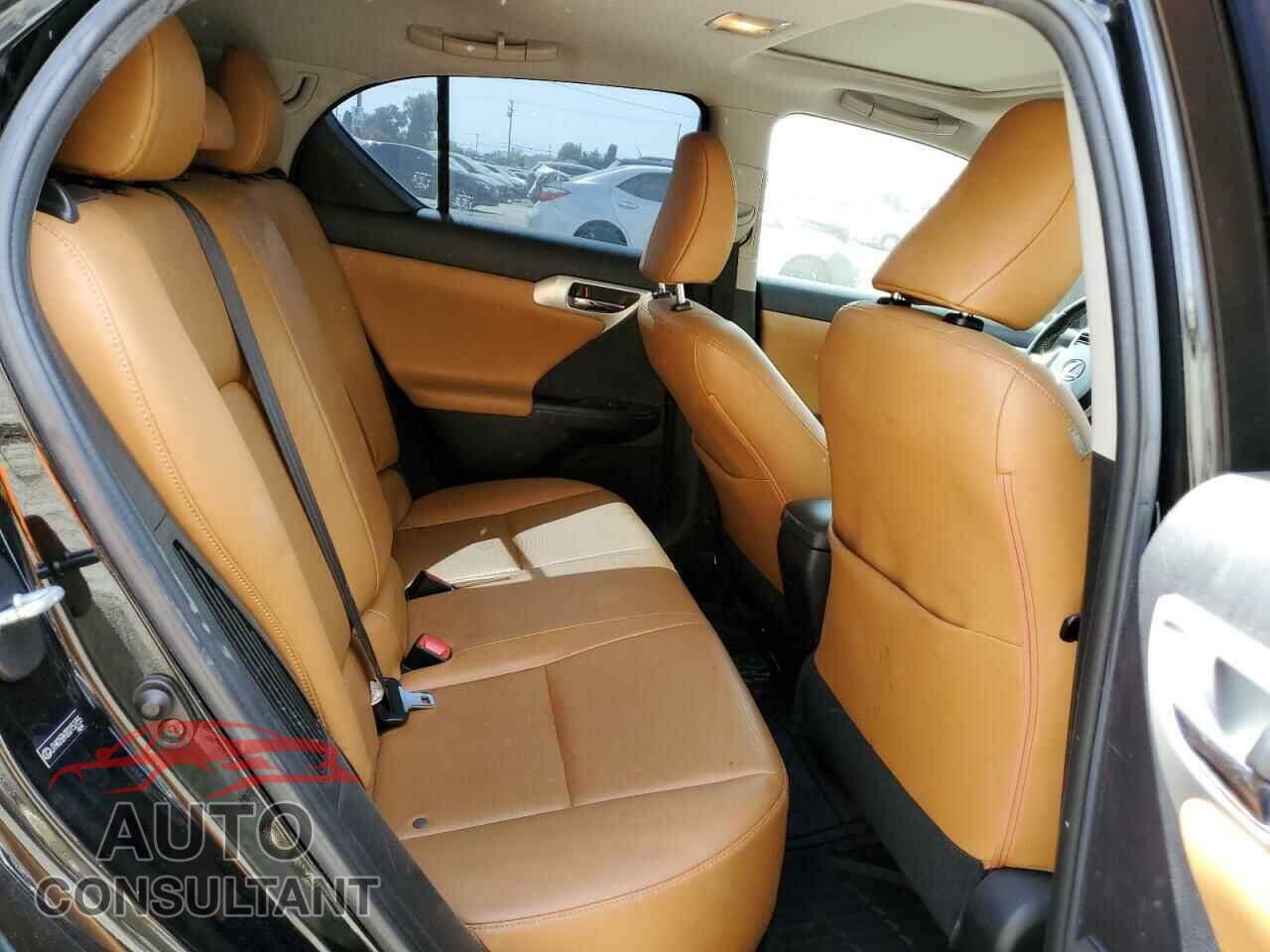 LEXUS CT 200 2013 - JTHKD5BH2D2152755
