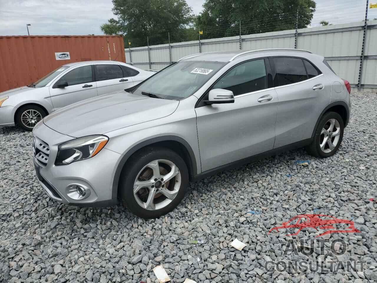 MERCEDES-BENZ GLA-CLASS 2018 - WDCTG4GB7JJ434333