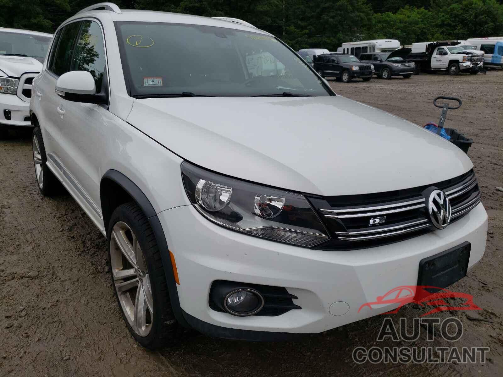 VOLKSWAGEN TIGUAN 2016 - WVGBV7AX2GW079995