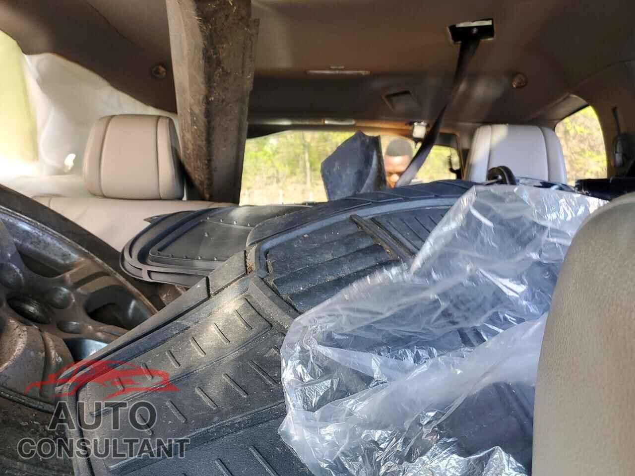 HONDA PILOT 2012 - 5FNYF4H61CB072929