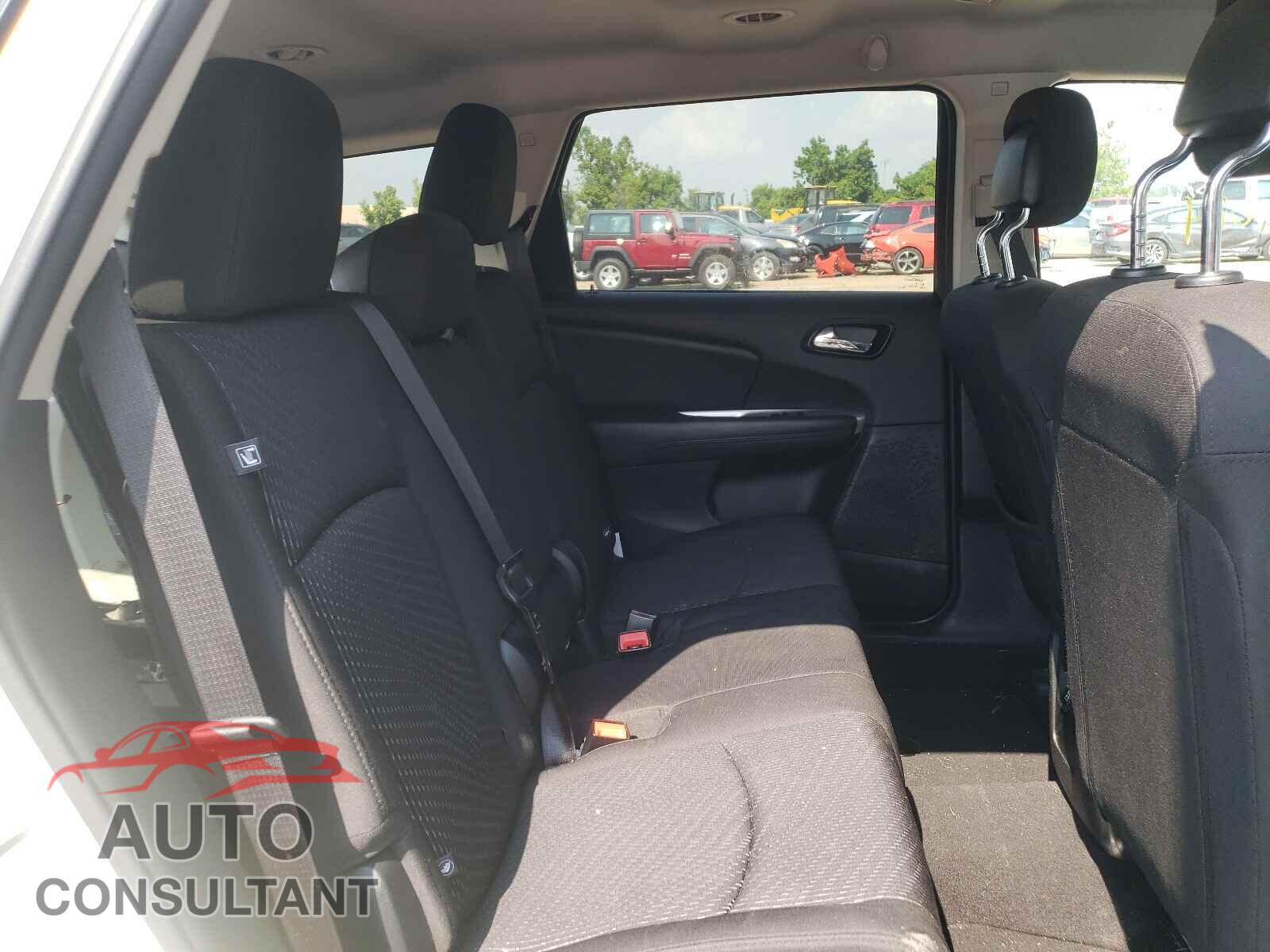 DODGE JOURNEY 2017 - 3C4PDCAB2HT528576