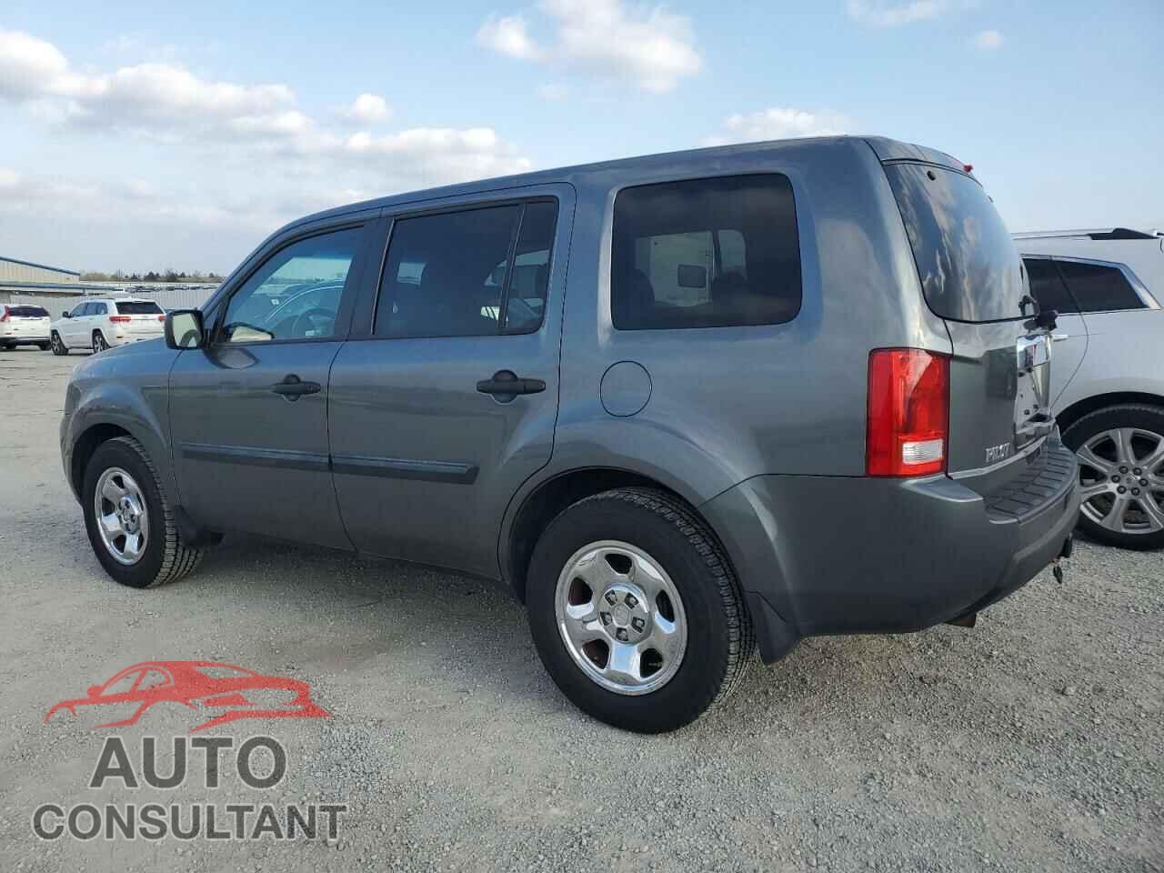 HONDA PILOT 2011 - 5FNYF4H23BB094345