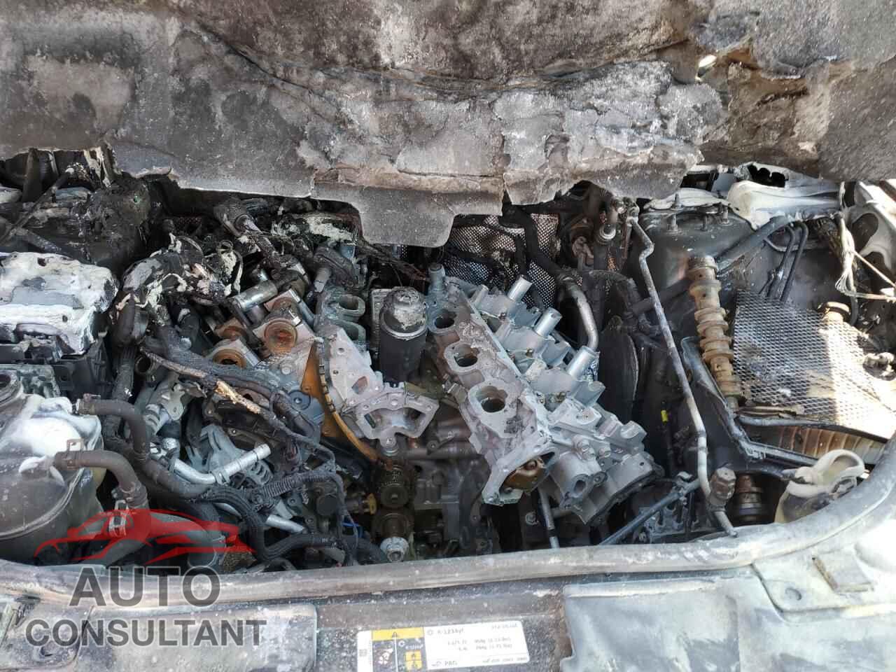 DODGE DURANGO 2018 - 1C4RDJDG7JC102131