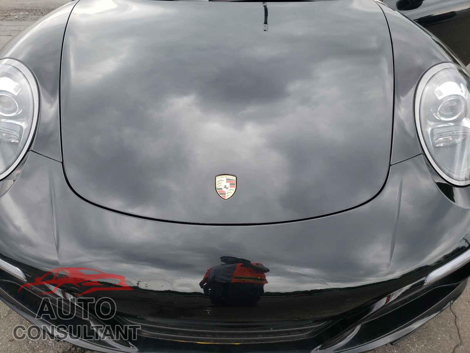 PORSCHE 911 2019 - WP0AA2A98KS103166