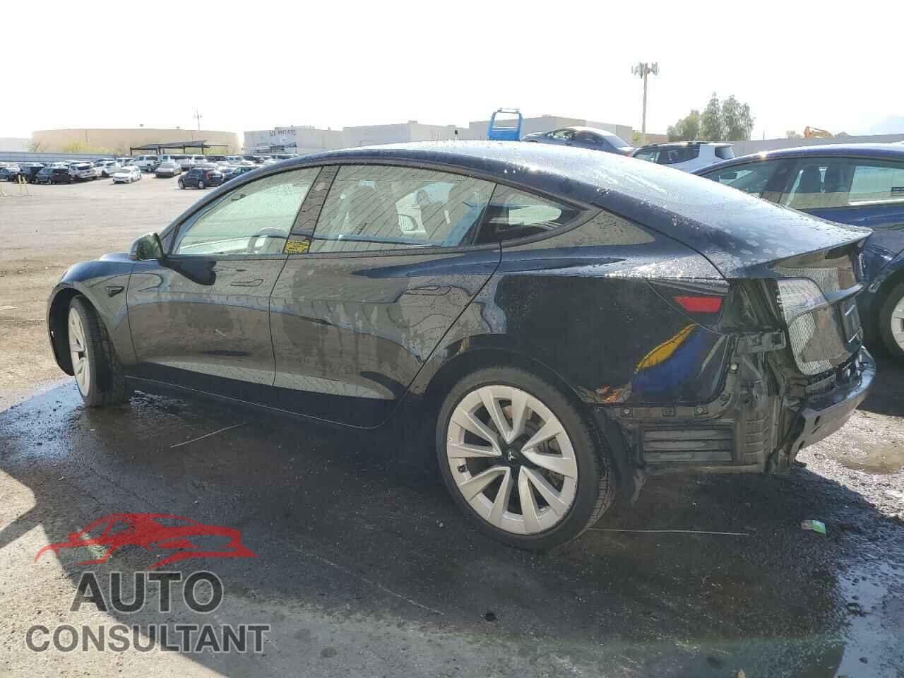 TESLA MODEL 3 2022 - 5YJ3E1EA8NF372393