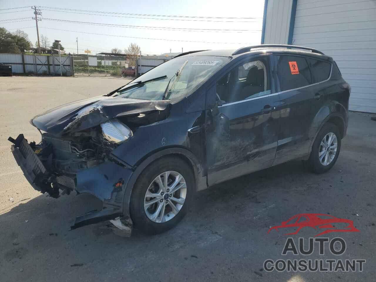 FORD ESCAPE 2017 - 1FMCU9G9XHUC10941