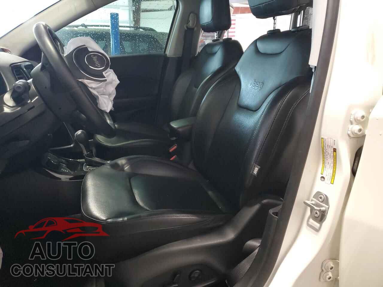 JEEP COMPASS 2018 - 3C4NJDCBXJT231726