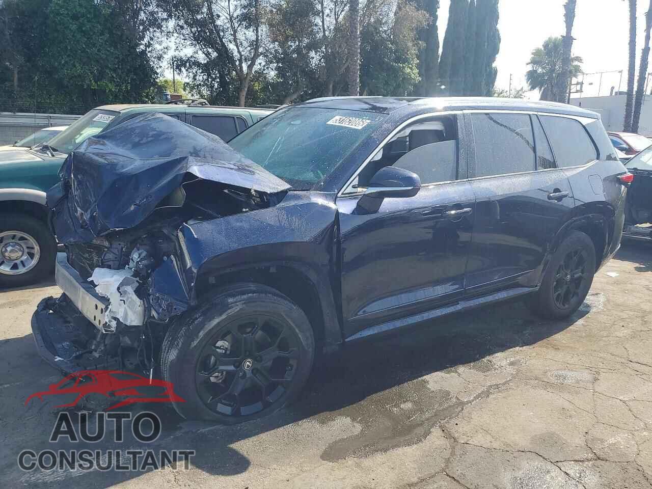 LEXUS UNKNOWN 2025 - 5TDAAAA69SS017213
