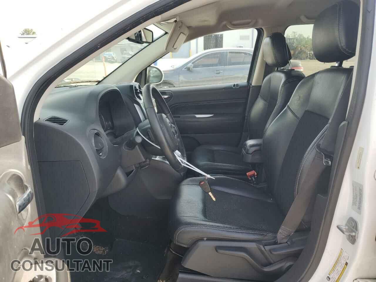 JEEP COMPASS 2016 - 1C4NJCEA0GD628200
