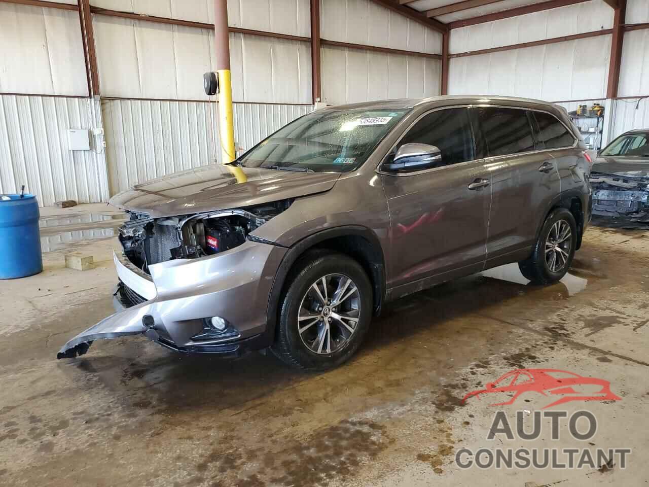 TOYOTA HIGHLANDER 2016 - 5TDJKRFH8GS236807