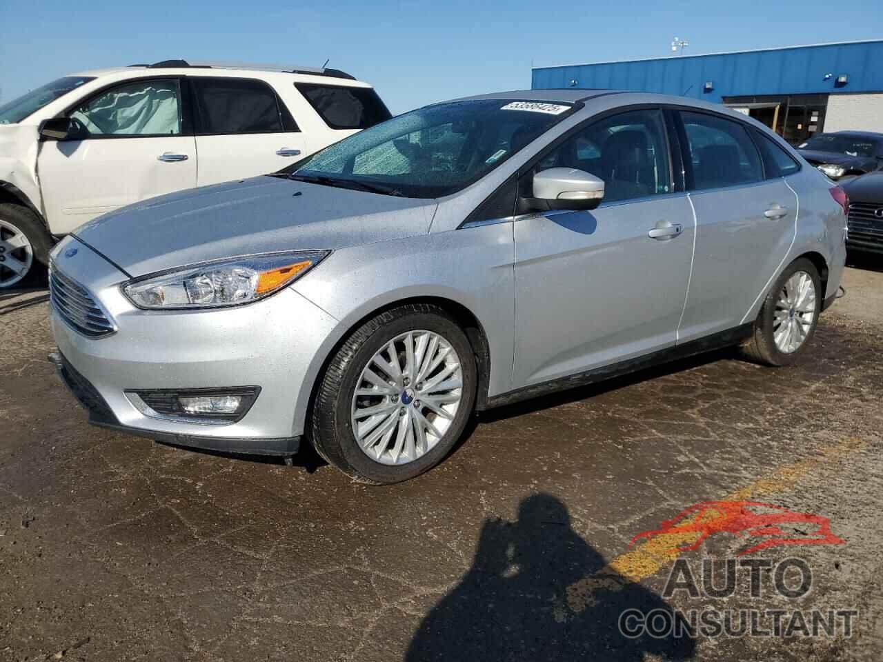 FORD FOCUS 2017 - 1FADP3J28HL257485