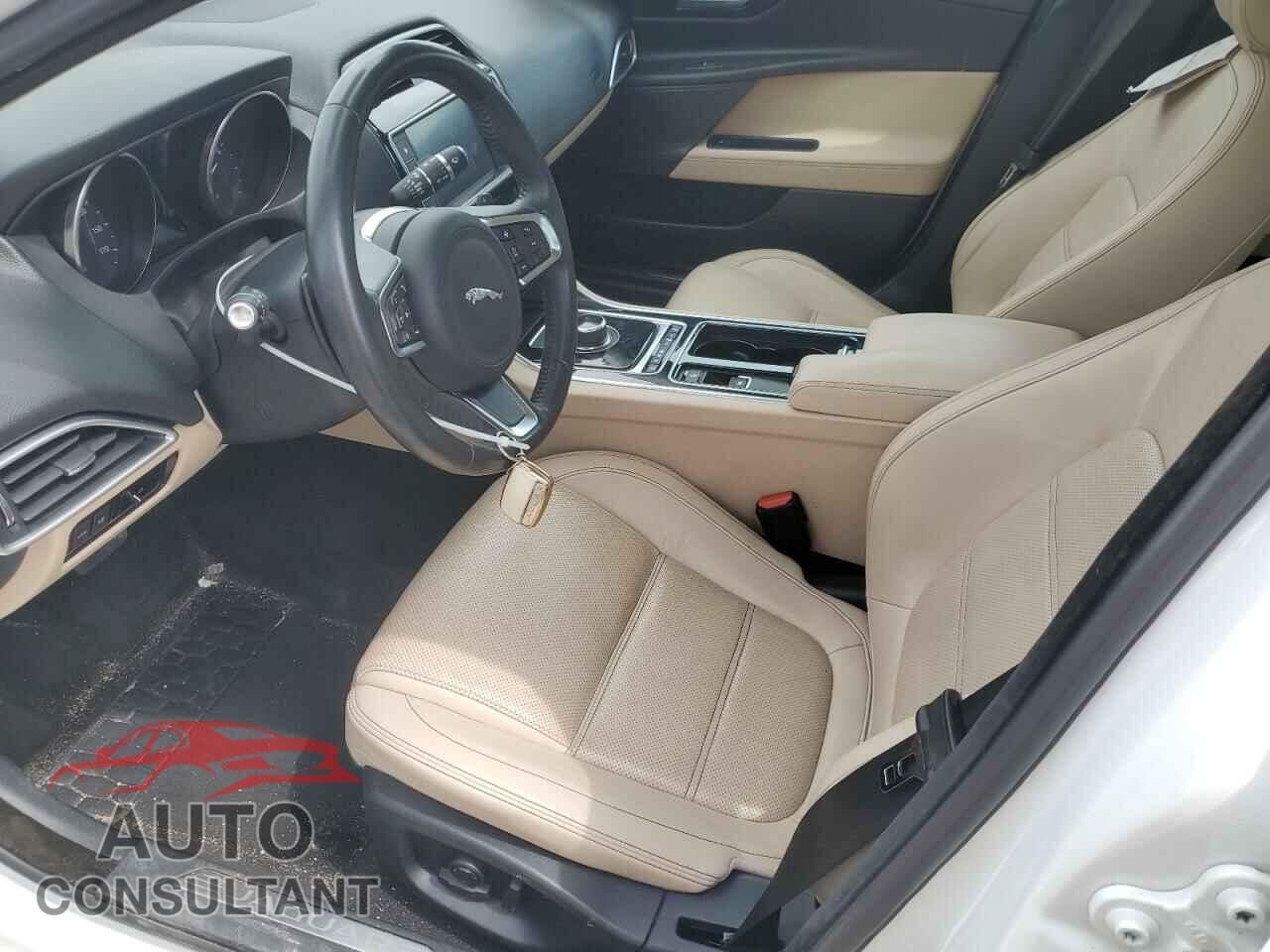 JAGUAR XE 2018 - SAJAK4EV8JCP22098