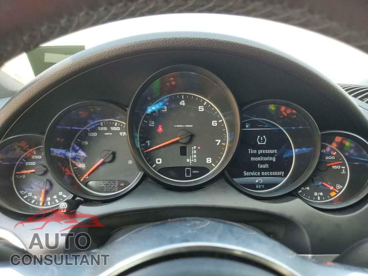 PORSCHE CAYENNE 2016 - WP1AA2A22GLA01641
