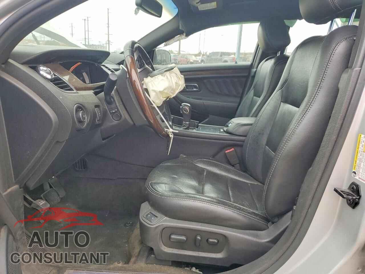 FORD TAURUS 2013 - 1FAHP2F80DG217557