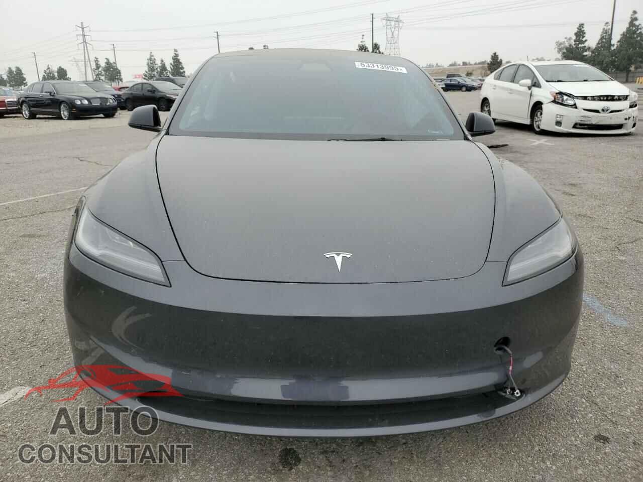 TESLA MODEL 3 2024 - 5YJ3E1EB6RF787985