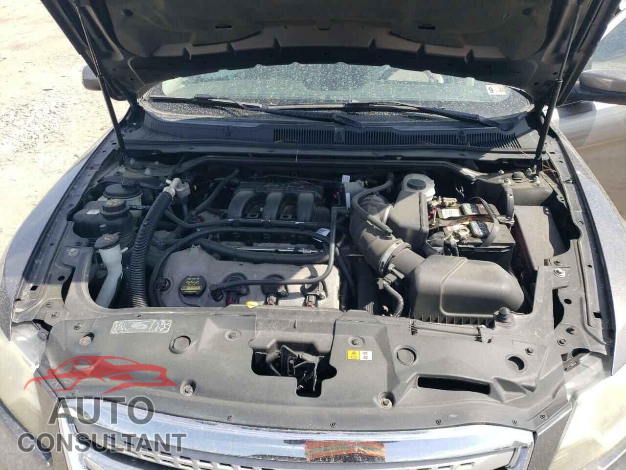 FORD TAURUS 2011 - 1FAHP2EW5BG137037