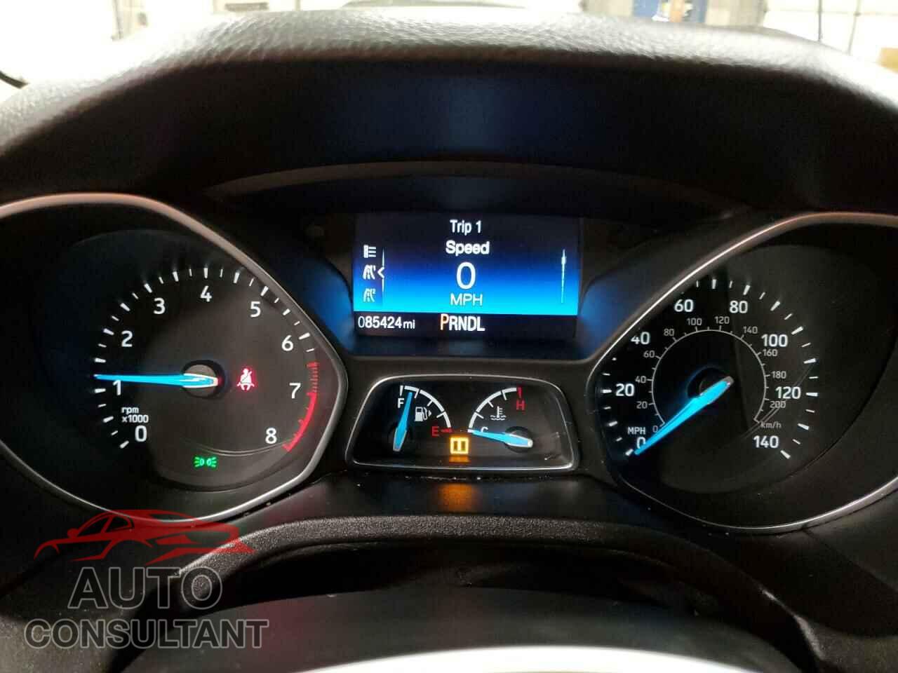 FORD FOCUS 2017 - 1FADP3E22HL221799