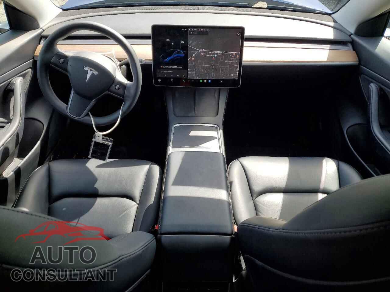 TESLA MODEL 3 2021 - 5YJ3E1EA2MF921505