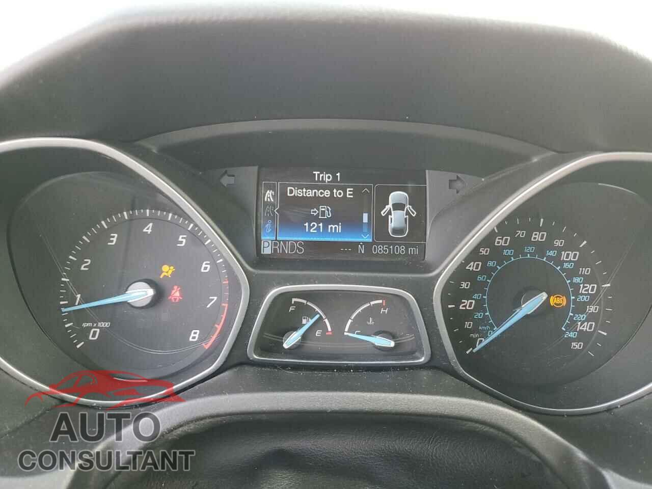 FORD FOCUS 2012 - 1FAHP3M21CL277759