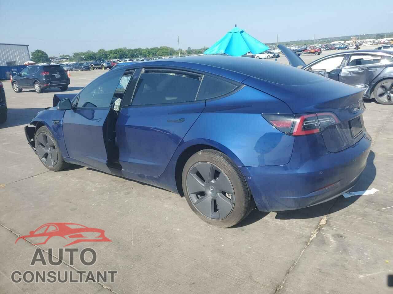 TESLA MODEL 3 2022 - 5YJ3E1EB8NF250738