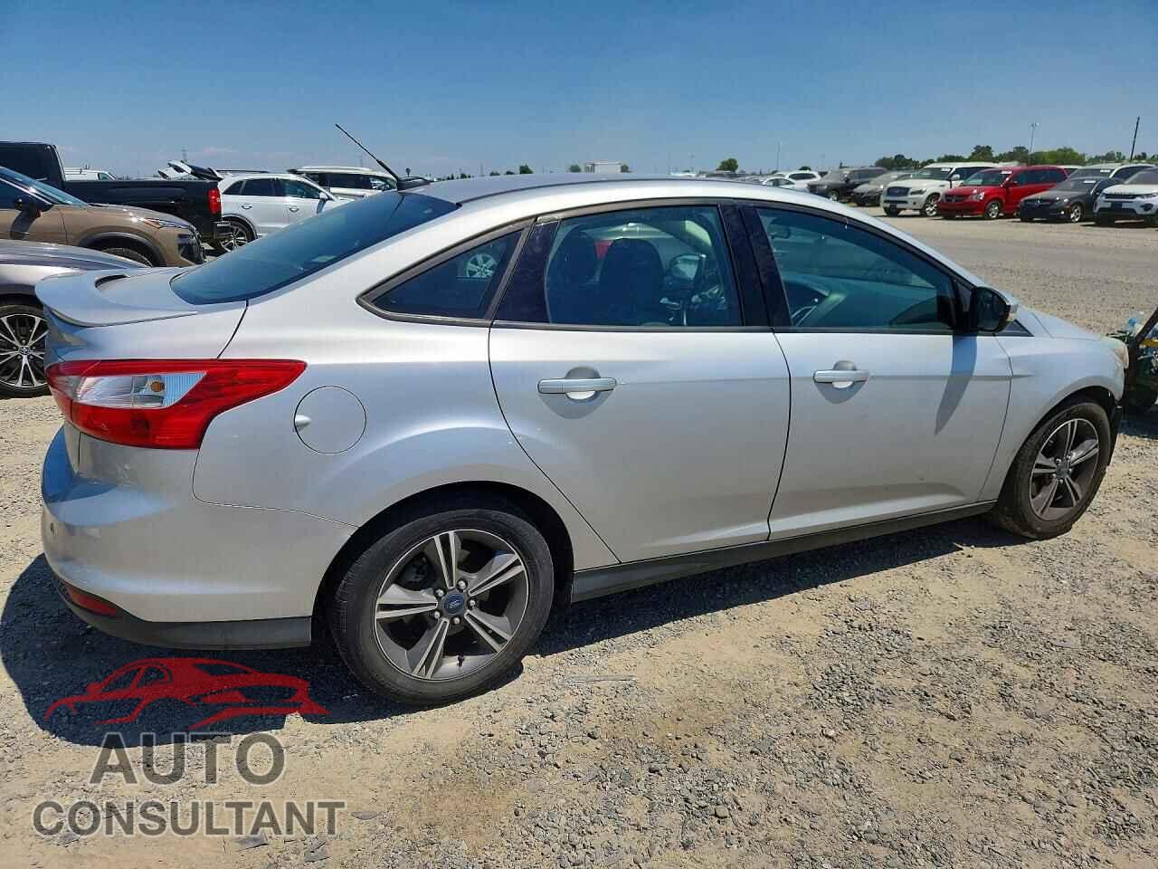 FORD FOCUS 2014 - 1FADP3F29EL375355