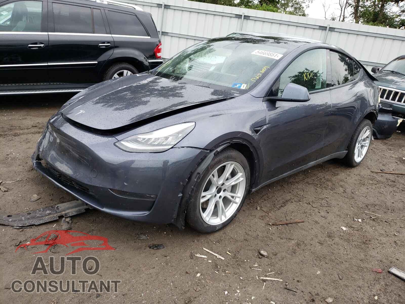 TESLA MODEL Y 2020 - 5YJYGDEEXLF030090