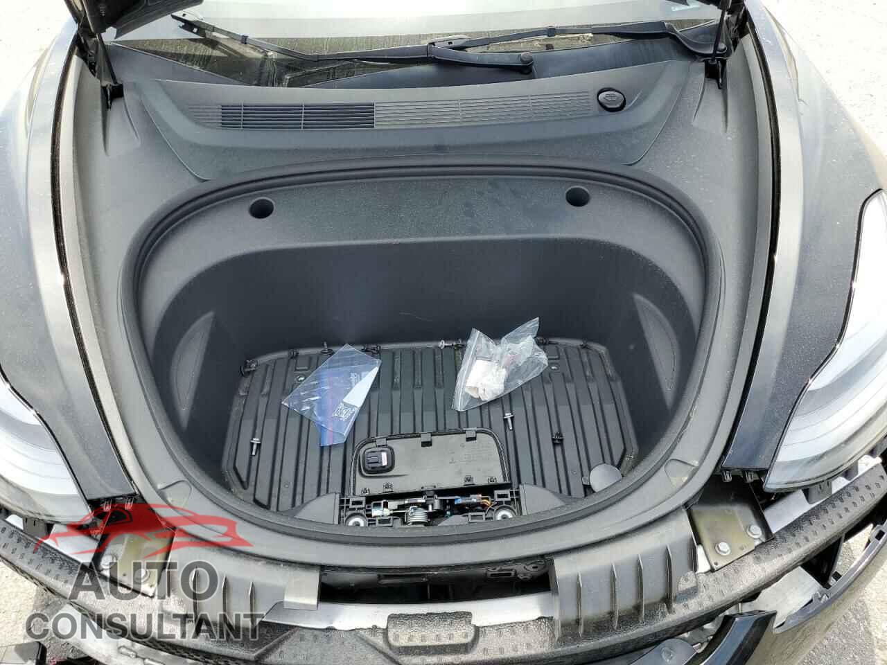 TESLA MODEL 3 2022 - 5YJ3E1EB2NF138095