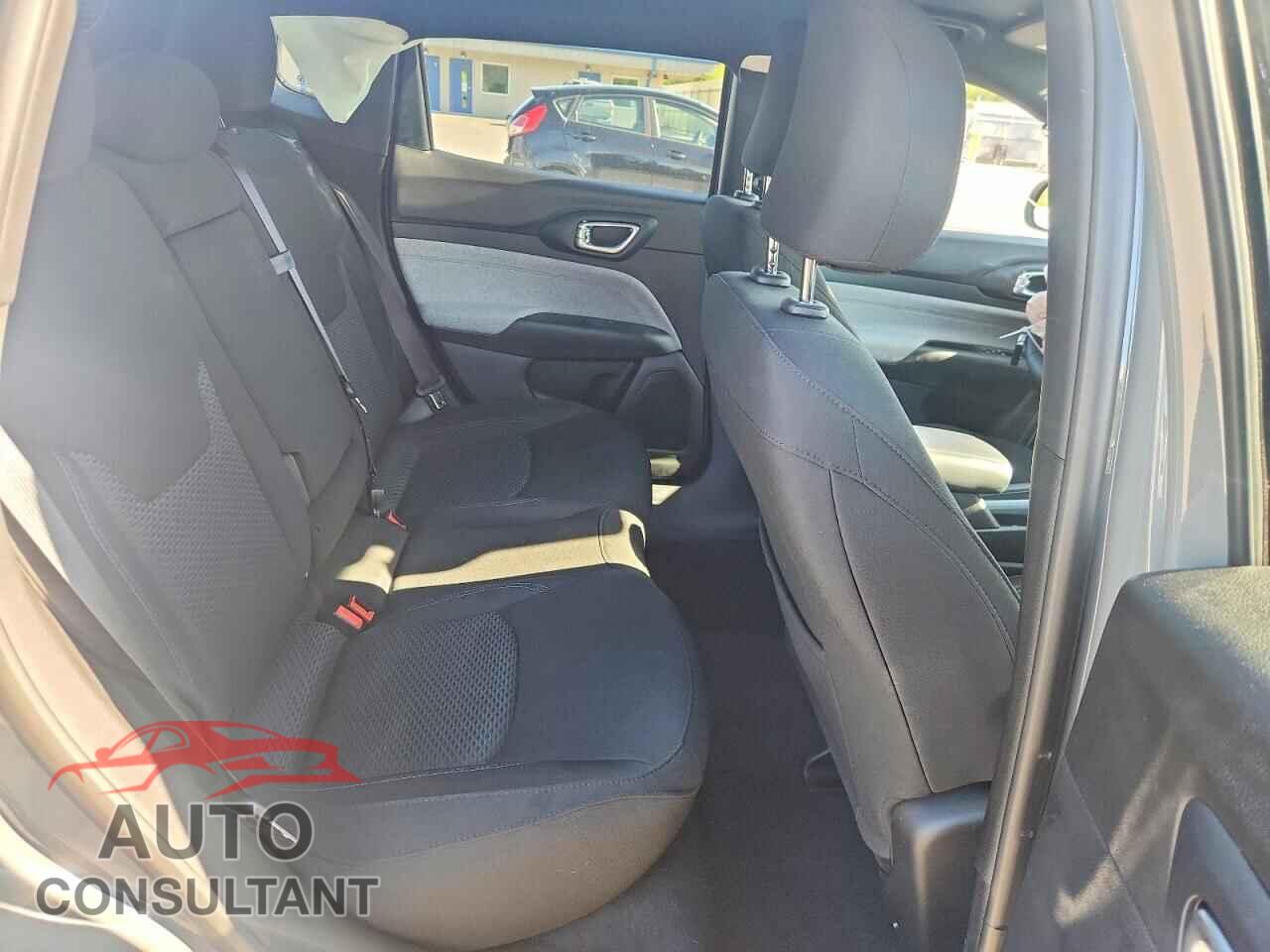 JEEP COMPASS 2024 - 3C4NJDAN7RT576995