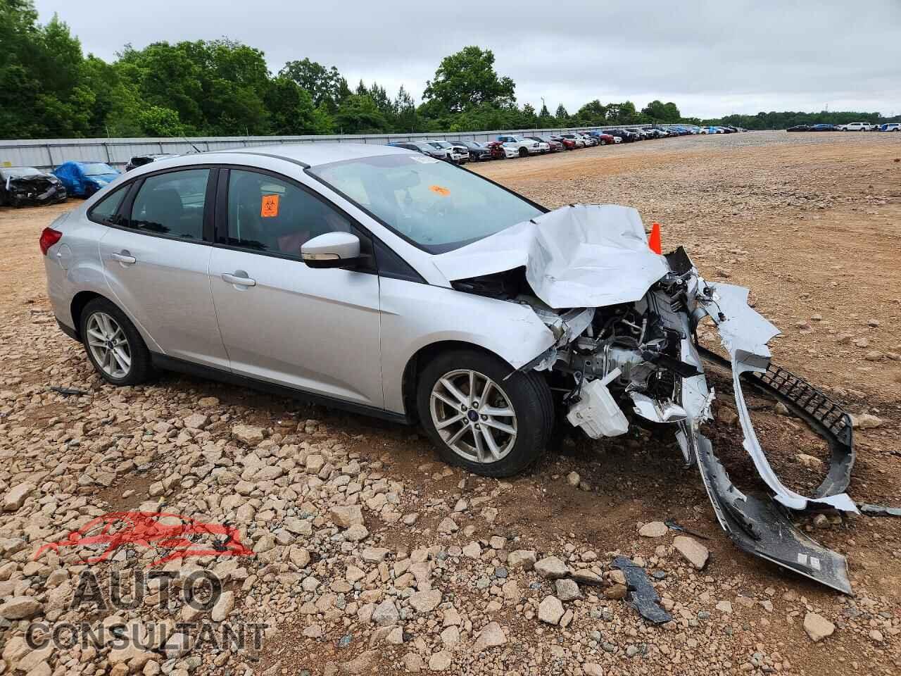 FORD FOCUS 2017 - 1FADP3F20HL309376