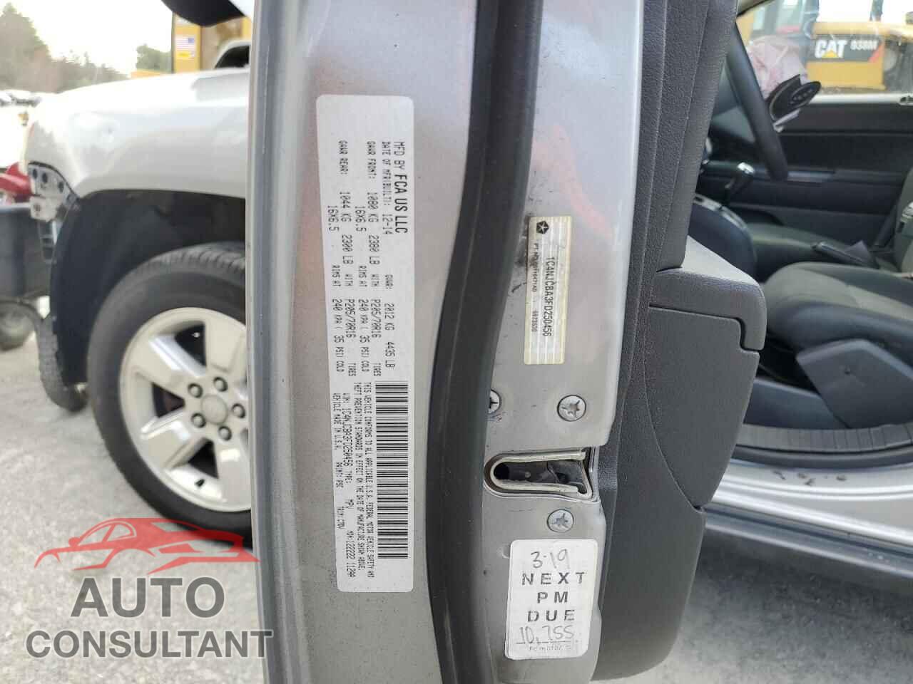 JEEP COMPASS 2015 - 1C4NJCBA3FD250456