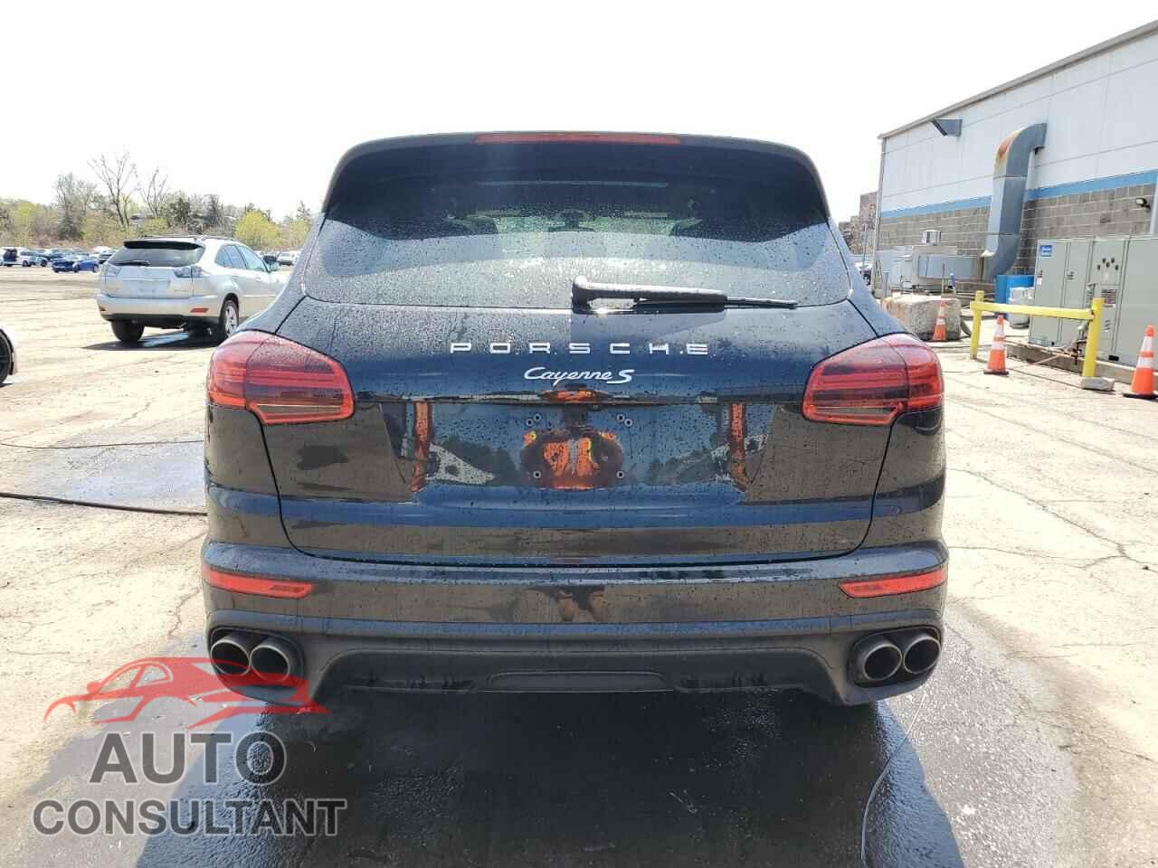 PORSCHE CAYENNE 2016 - WP1AB2A27GLA96601