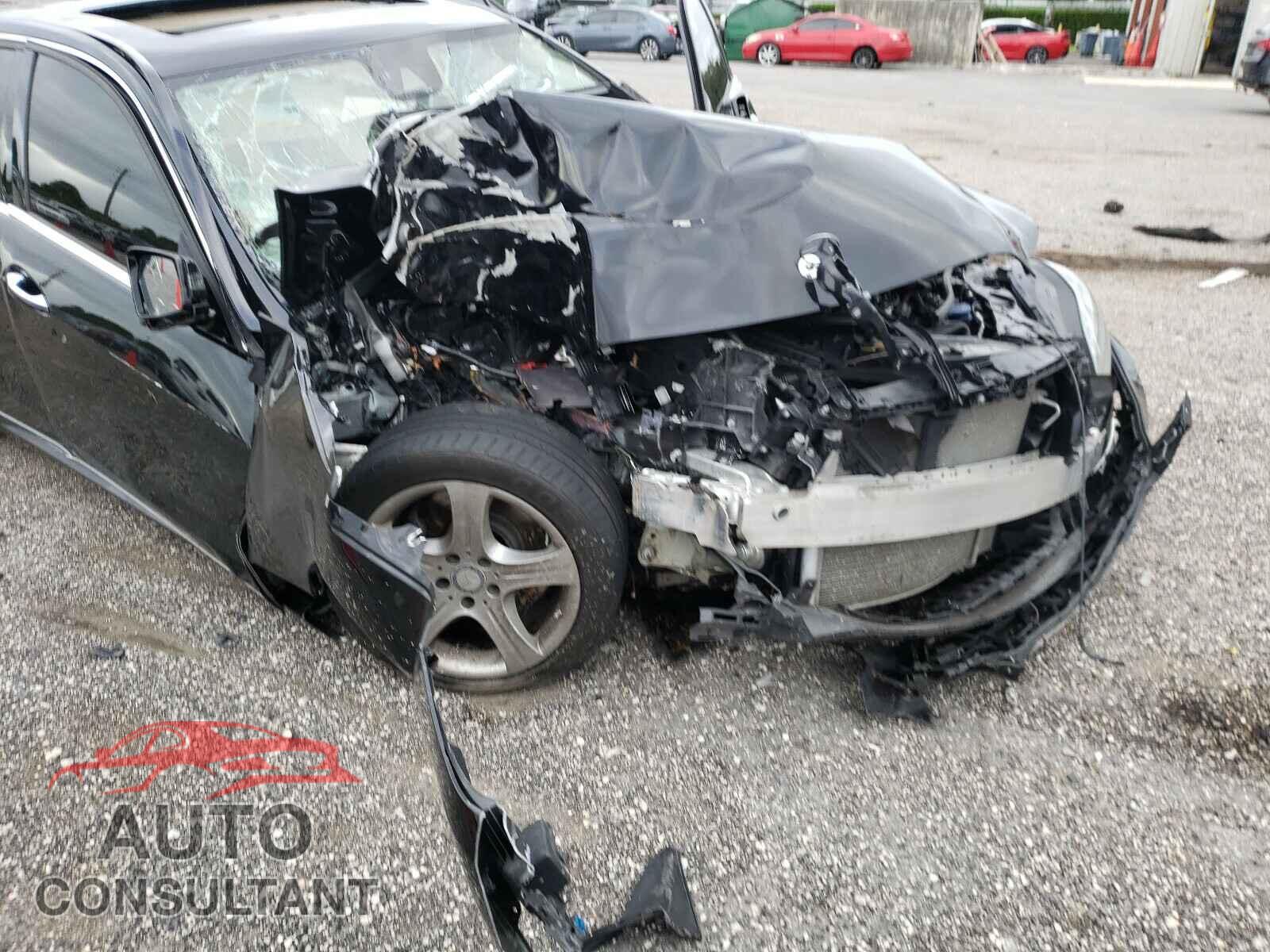 MERCEDES-BENZ E CLASS 2015 - WDDHF5KB5FB124555