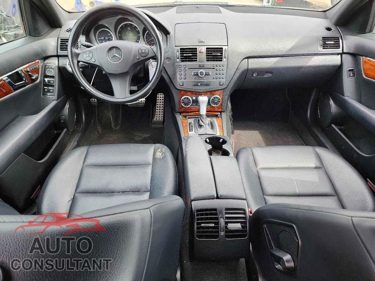 MERCEDES-BENZ C-CLASS 2011 - WDDGF8BB2BA503350
