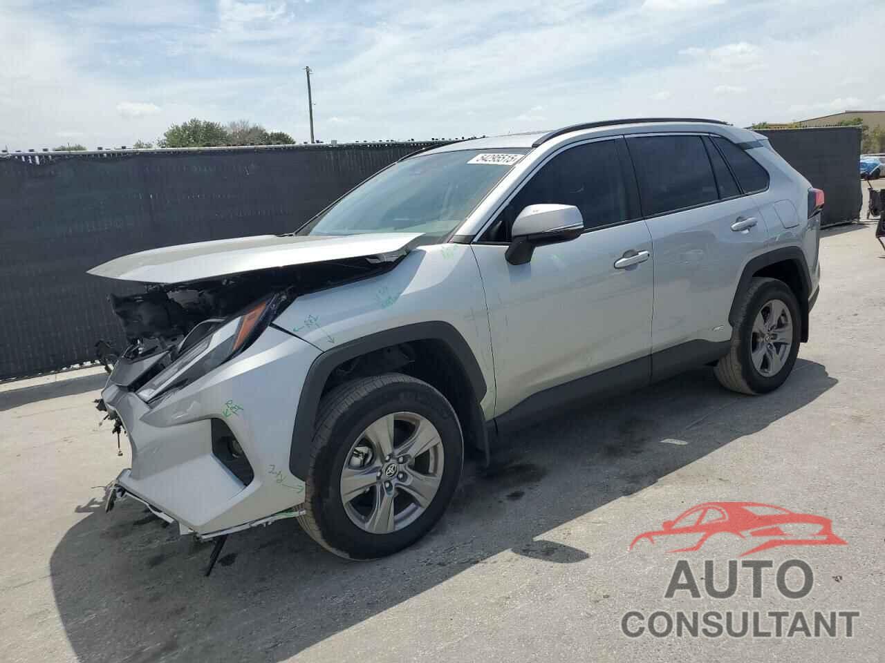 TOYOTA RAV4 2024 - 2T3RWRFV7RW246887
