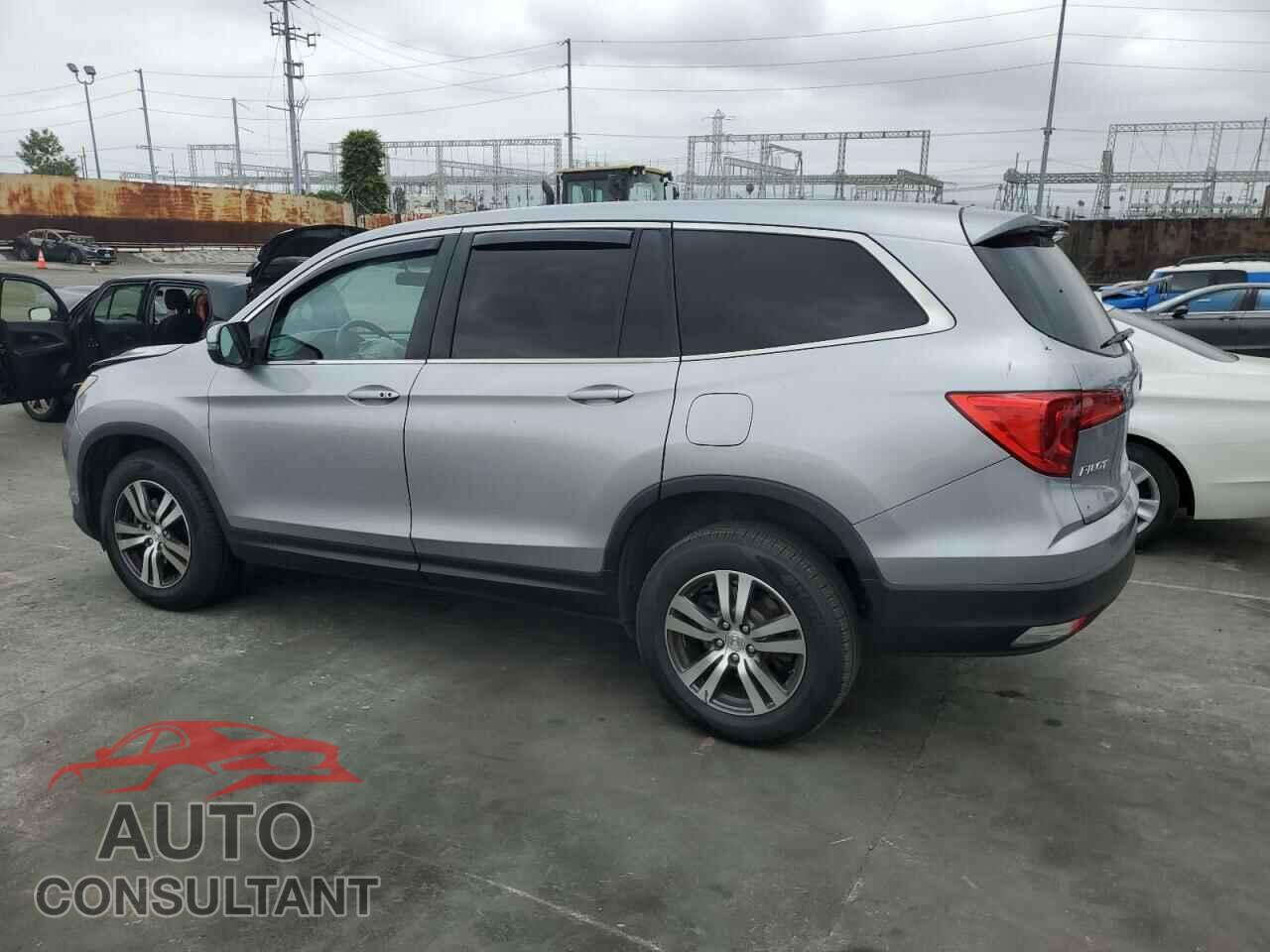 HONDA PILOT 2017 - 5FNYF6H36HB009673
