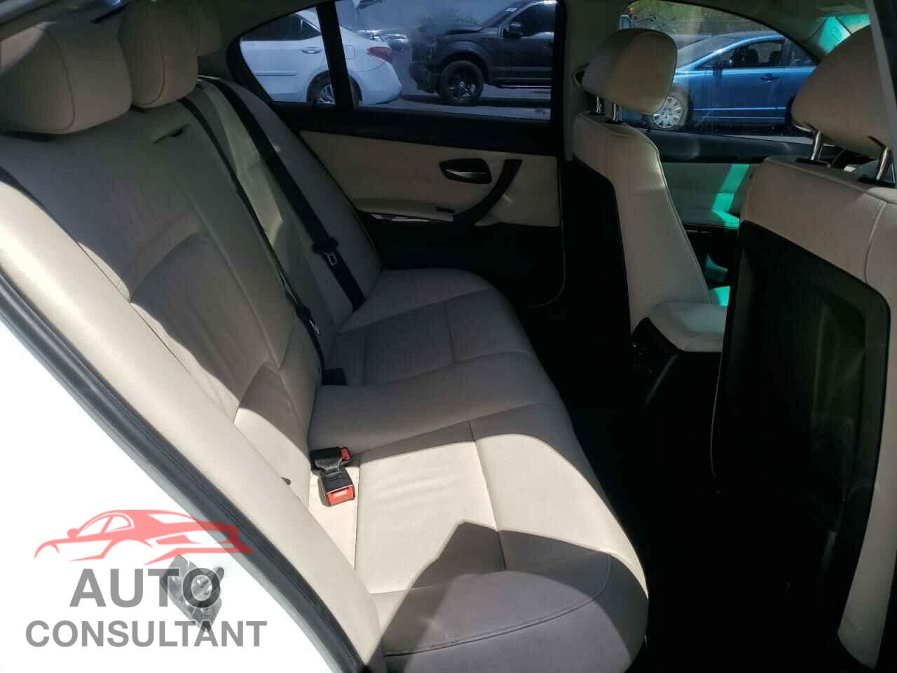 BMW 3 SERIES 2011 - WBAPH5G53BNM72802