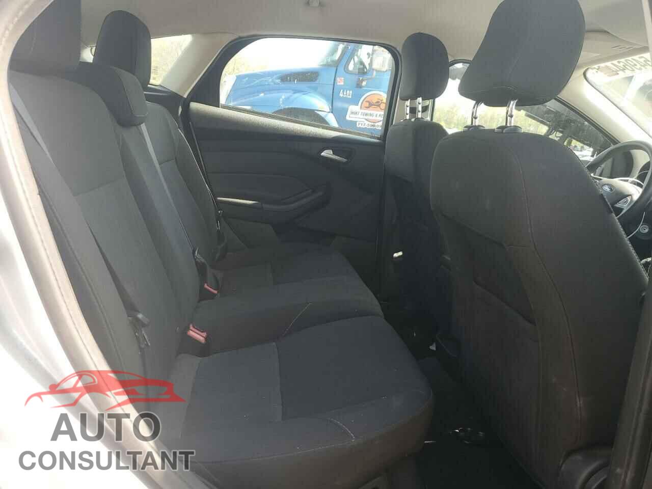 FORD FOCUS 2016 - 1FADP3K23GL287541